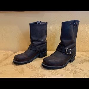 Frye Engineer 12” boot